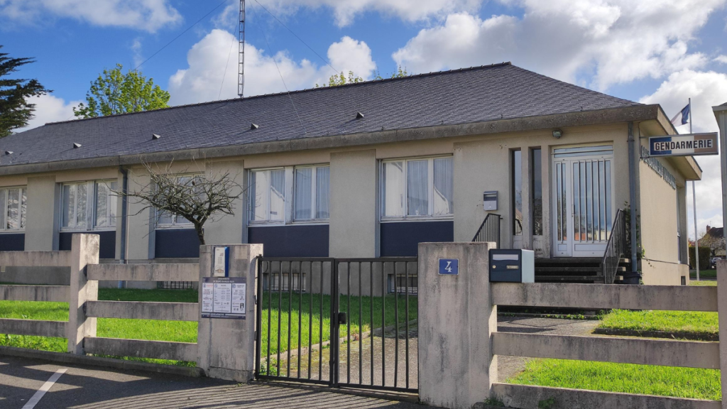 Façade avant de la gendarmerie de Segré (49)
